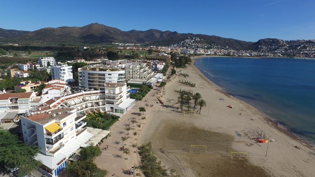 Inmosantos Oasis A1 Apartman Roses Kültér fotó
